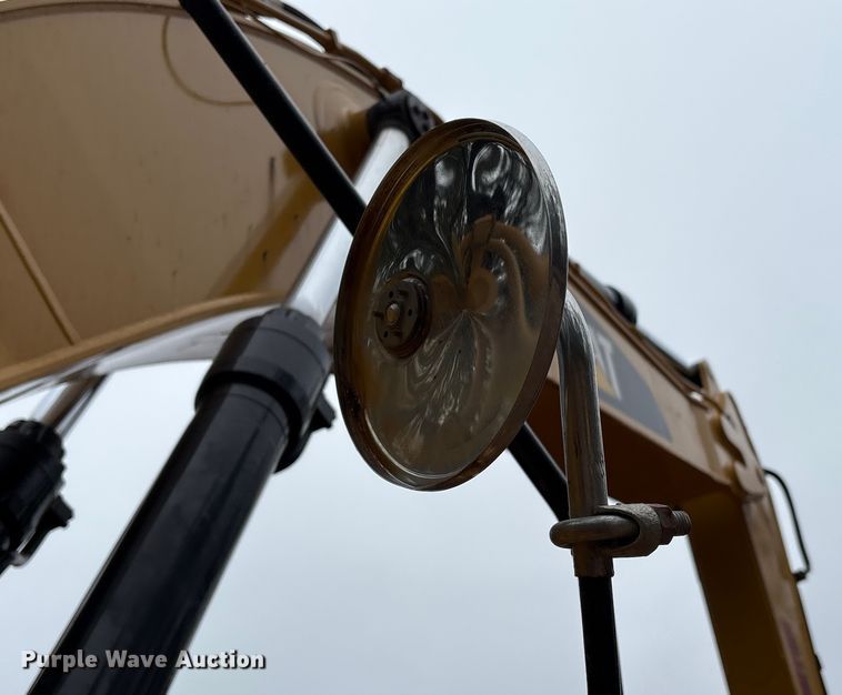 image for item EU7102 2010 Caterpillar 345D L excavator