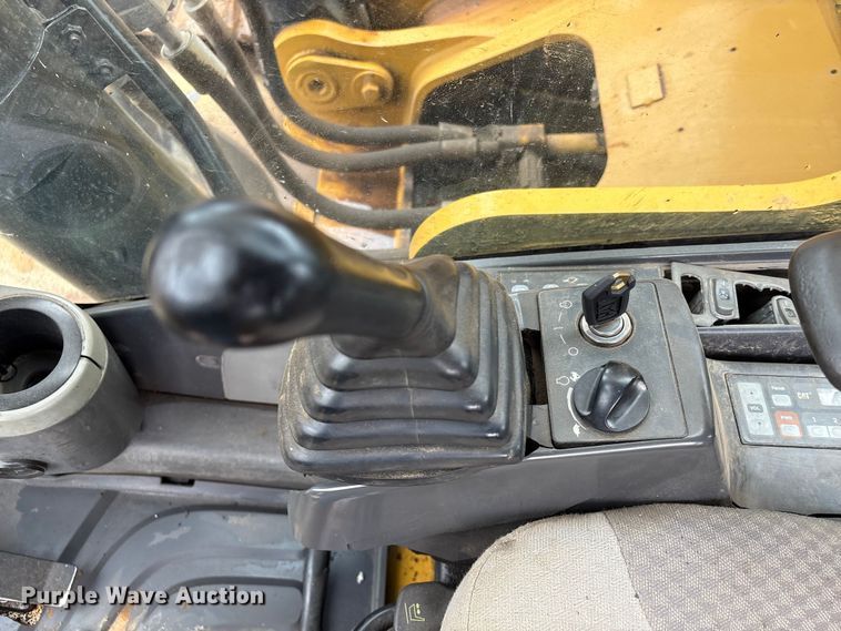 image for item EU7102 2010 Caterpillar 345D L excavator