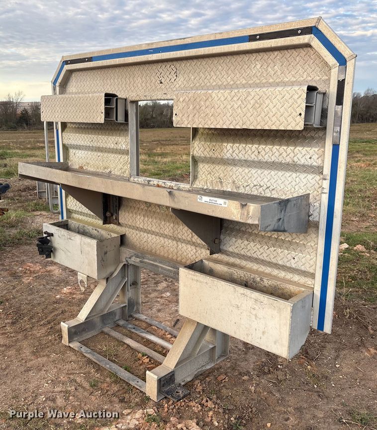 image for item EU7153 Sturdy-Lite headache rack