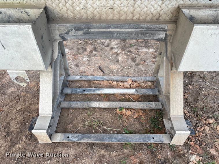 image for item EU7153 Sturdy-Lite headache rack