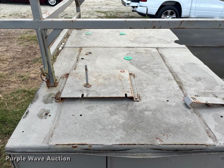 image for item EU7155 1996 Steelweld SC-90 COF utility bed