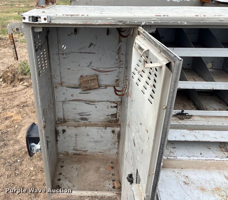 image for item EU7155 1996 Steelweld SC-90 COF utility bed