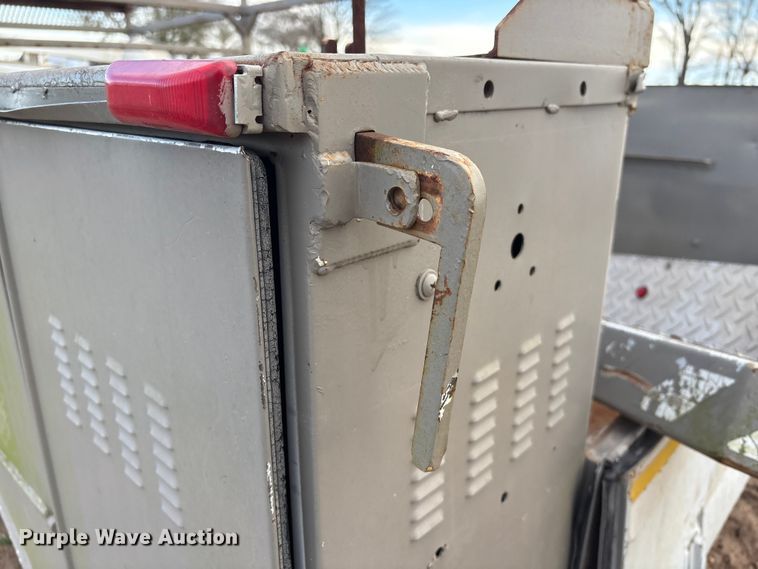 image for item EU7155 1996 Steelweld SC-90 COF utility bed