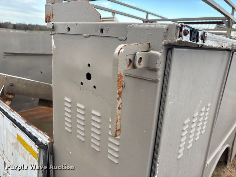 image for item EU7155 1996 Steelweld SC-90 COF utility bed