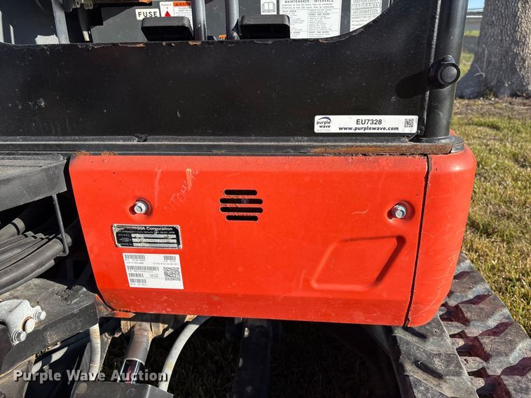 image for item EU7328 2022 Kubota U35-4 mini excavator