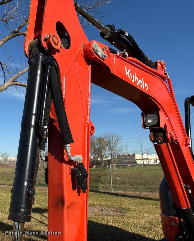 image for item EU7328 2022 Kubota U35-4 mini excavator