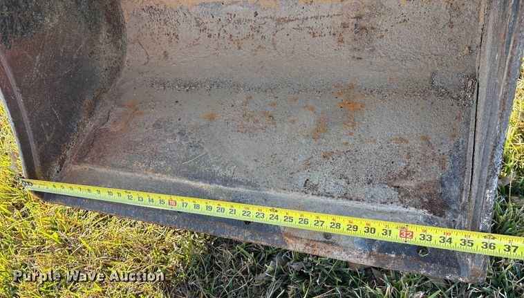 image for item EU7328 2022 Kubota U35-4 mini excavator