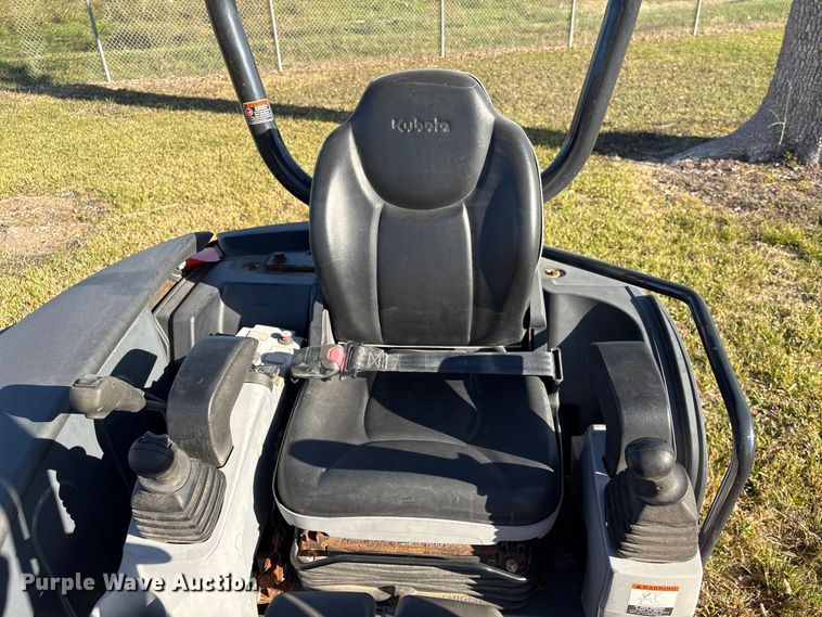 image for item EU7328 2022 Kubota U35-4 mini excavator