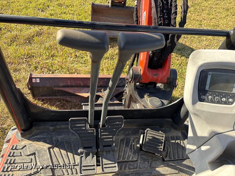 image for item EU7328 2022 Kubota U35-4 mini excavator