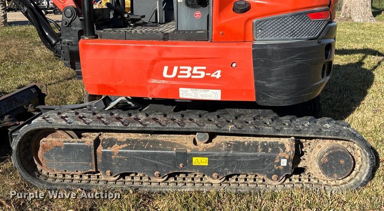 image for item EU7328 2022 Kubota U35-4 mini excavator