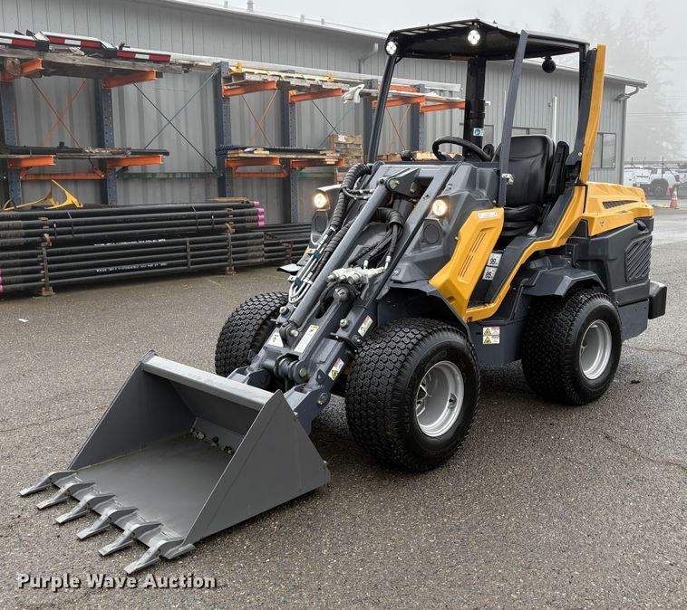 image for item EU8581 2022 Vermeer ATX850 compact wheel loader