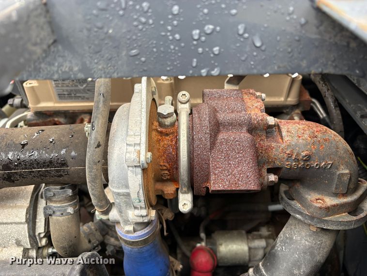 image for item EU8581 2022 Vermeer ATX850 compact wheel loader