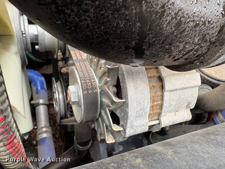 image for item EU8581 2022 Vermeer ATX850 compact wheel loader