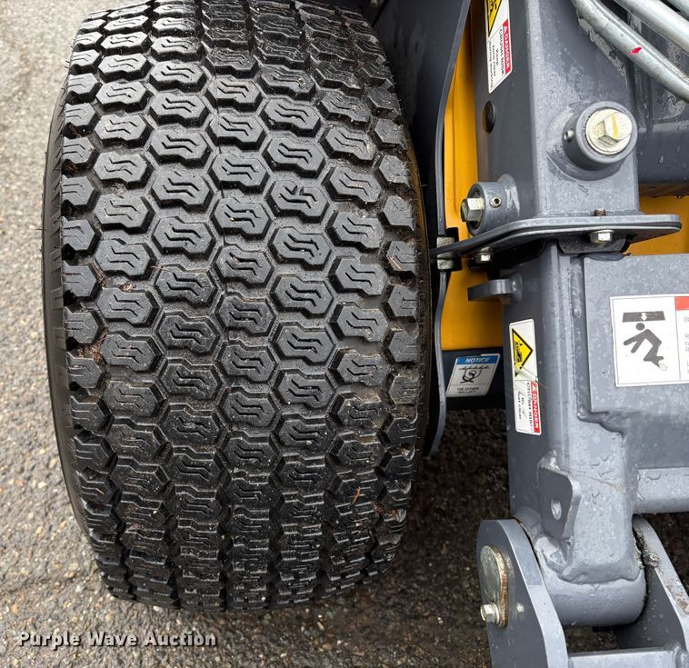 image for item EU8581 2022 Vermeer ATX850 compact wheel loader