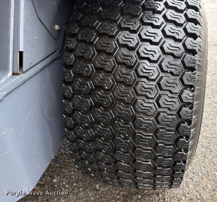 image for item EU8581 2022 Vermeer ATX850 compact wheel loader