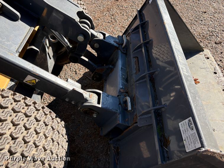 image for item EU8583 2022 Vermeer ATX530 wheel loader