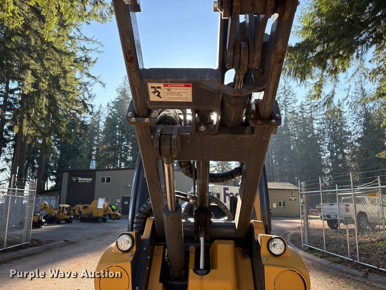 image for item EU8583 2022 Vermeer ATX530 wheel loader