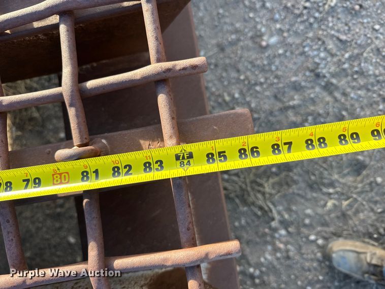 image for item FB0548 Grizzly screen deck