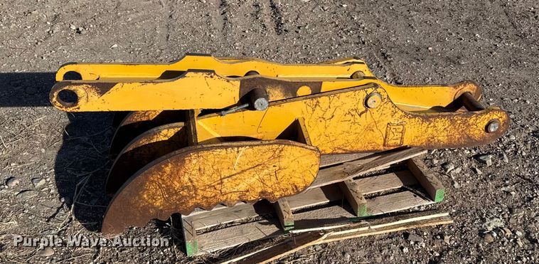 image for item FB0549 Caterpillar thumb attachment