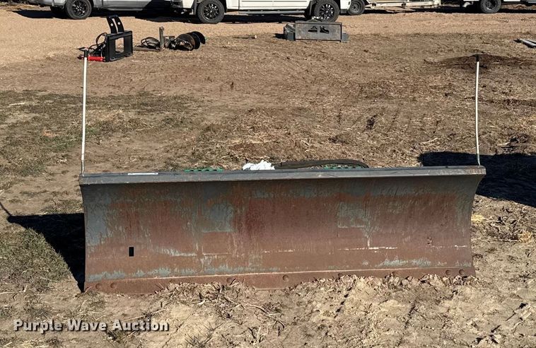 image for item FB0604 Skid steer dozer blade