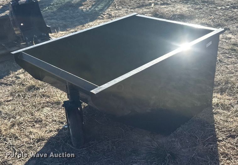 image for item FB0606 Compact utility loader dumpster bucket