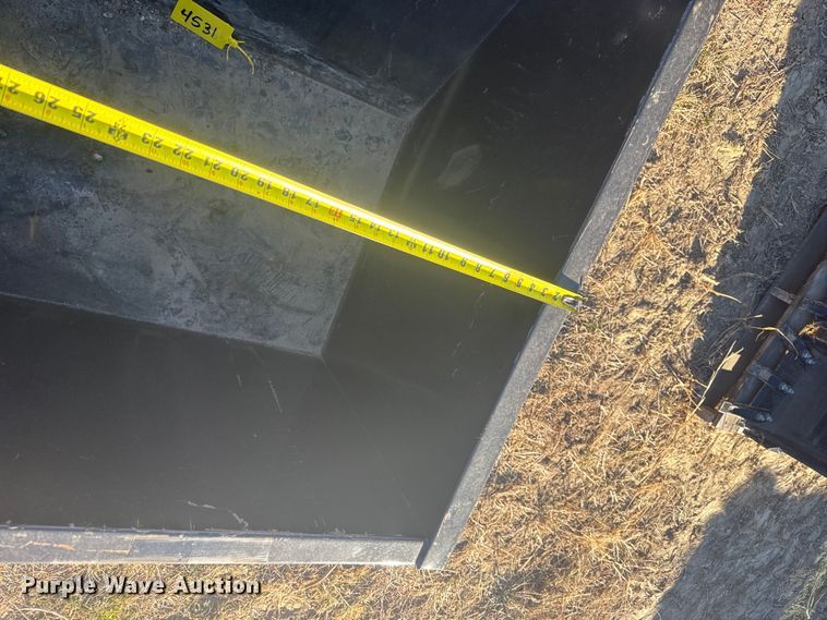 image for item FB0606 Compact utility loader dumpster bucket