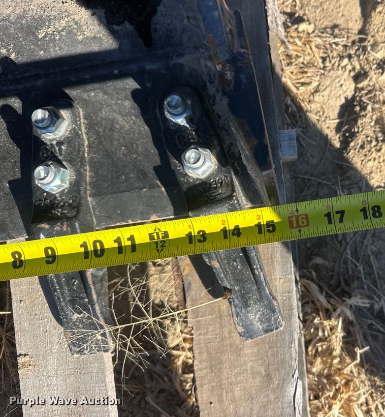 image for item FB0607 Caterpillar (3) Caterpillar mini excavator buckets