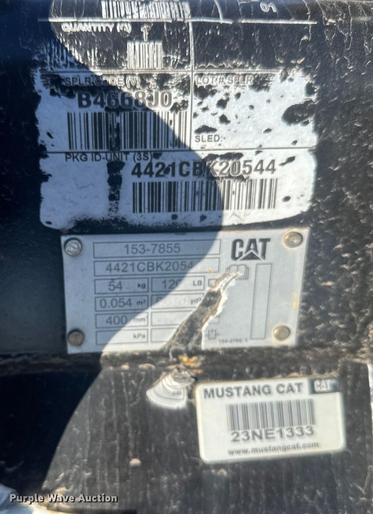 image for item FB0607 Caterpillar (3) Caterpillar mini excavator buckets