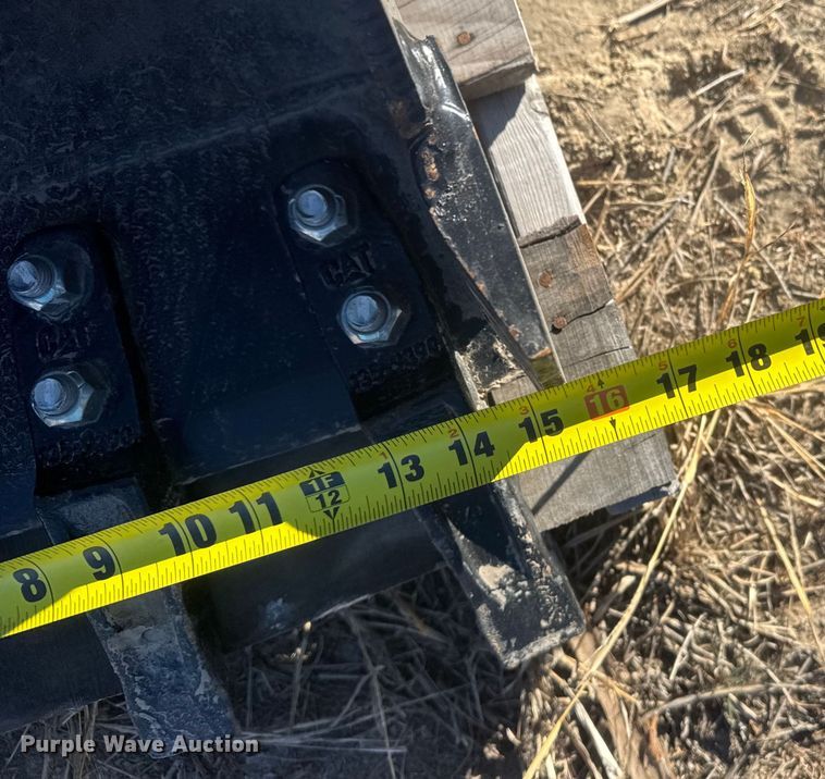 image for item FB0607 Caterpillar (3) Caterpillar mini excavator buckets