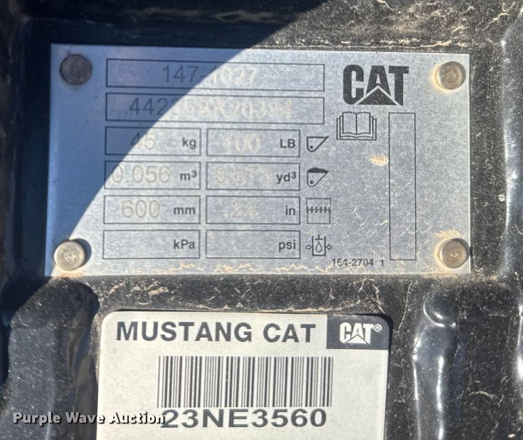 image for item FB0607 Caterpillar (3) Caterpillar mini excavator buckets