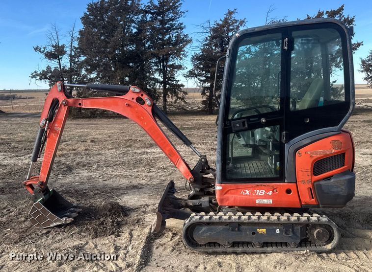 image for item FB0608 2016 Kubota KX018-4 mini excavator