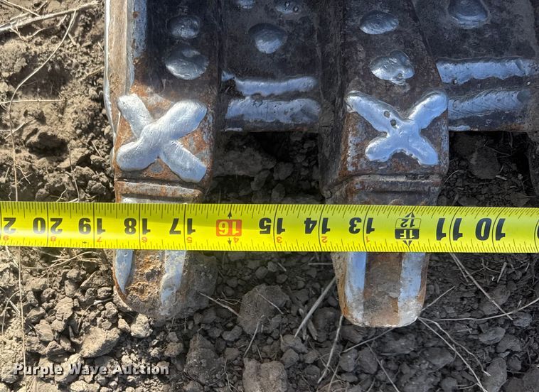 image for item FB0608 2016 Kubota KX018-4 mini excavator