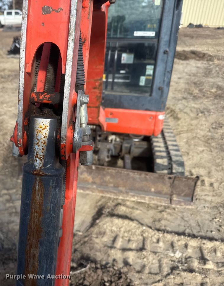 image for item FB0608 2016 Kubota KX018-4 mini excavator