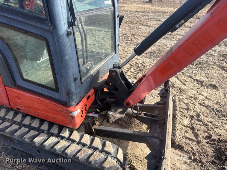 image for item FB0608 2016 Kubota KX018-4 mini excavator