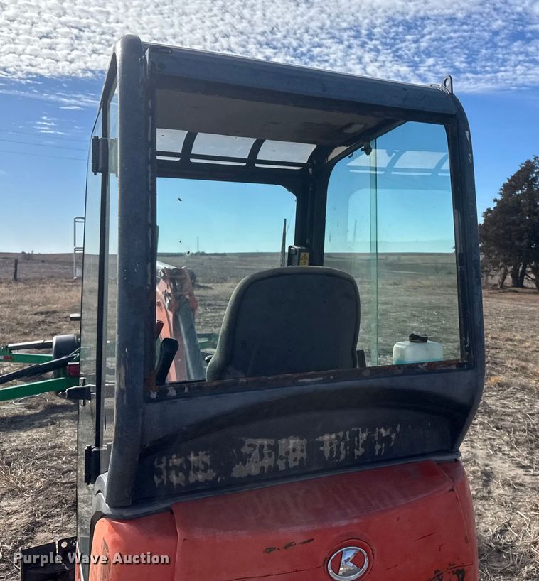 image for item FB0608 2016 Kubota KX018-4 mini excavator