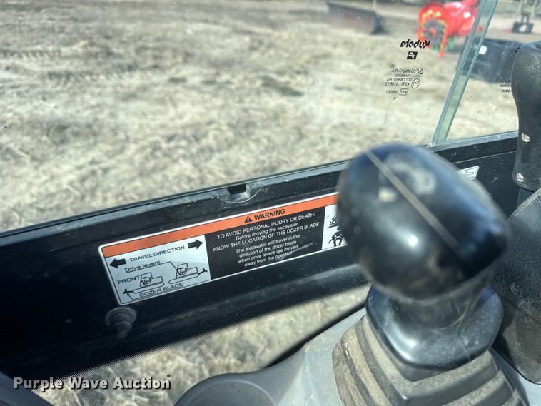 image for item FB0608 2016 Kubota KX018-4 mini excavator