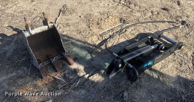 image for item FB0608 2016 Kubota KX018-4 mini excavator