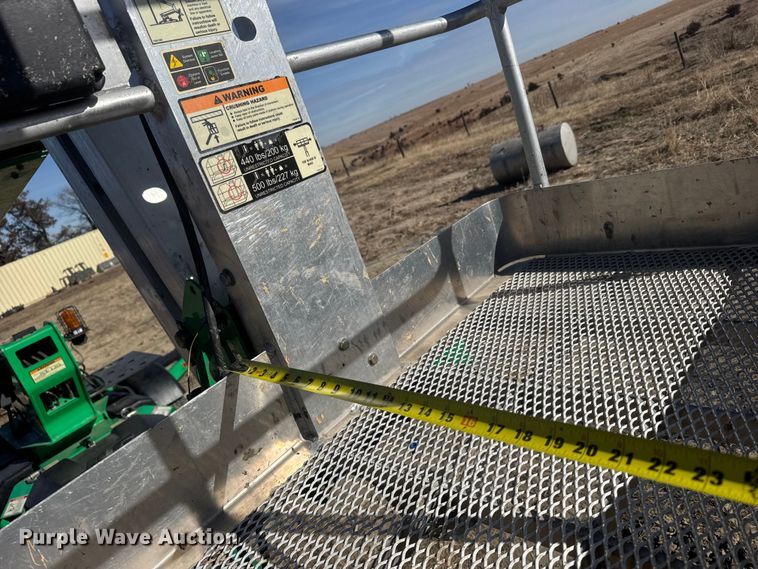 image for item FB0609 JLG T500J boom lift