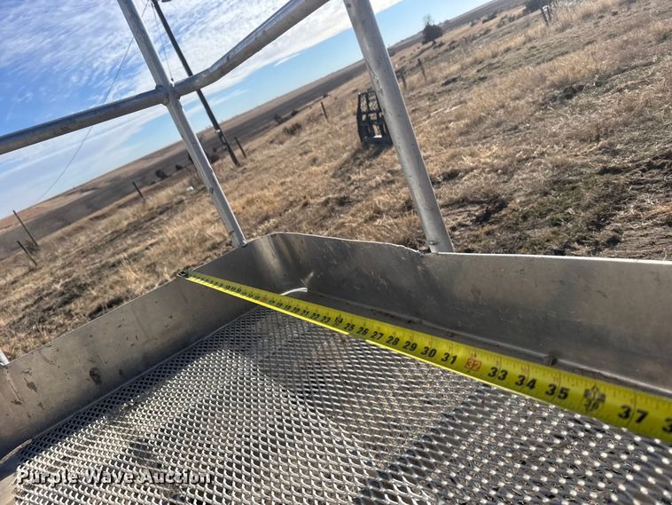 image for item FB0609 JLG T500J boom lift