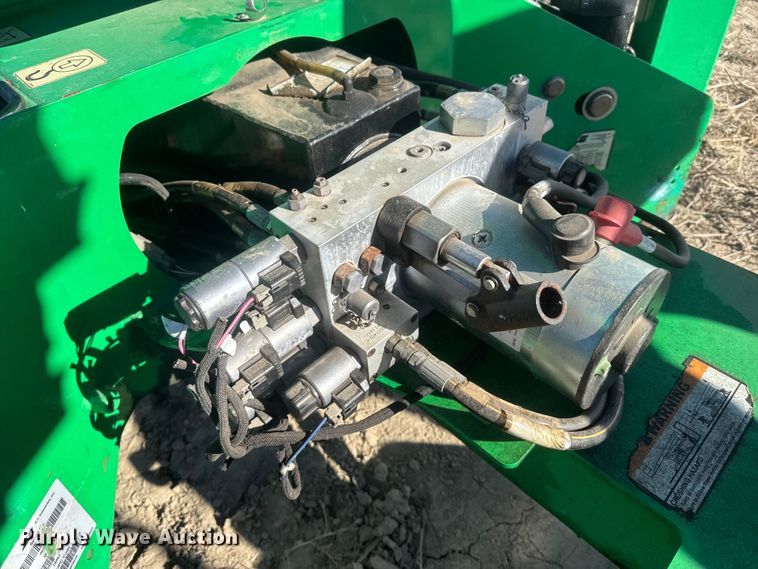 image for item FB0609 JLG T500J boom lift