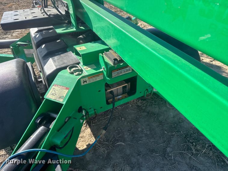 image for item FB0609 JLG T500J boom lift