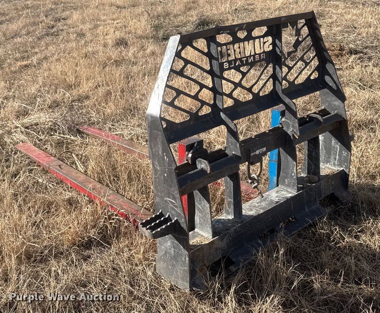 image for item FB0613 2021 Paladin 0946 skid steer forks