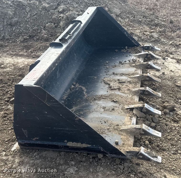 image for item FB0614 Arrow 2307206WUNT-F skid steer bucket