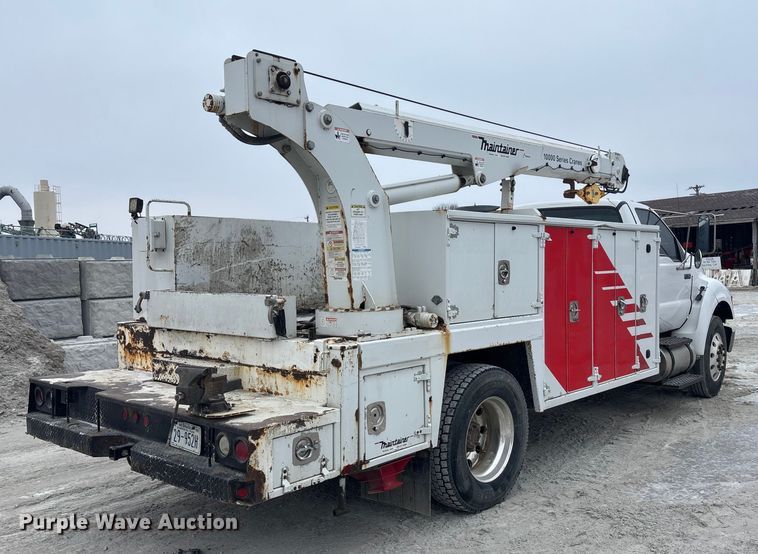 image for item FG1549 2007 Ford F750 utility / service truck