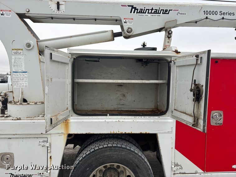 image for item FG1549 2007 Ford F750 utility / service truck