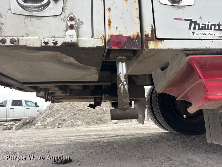 image for item FG1549 2007 Ford F750 utility / service truck