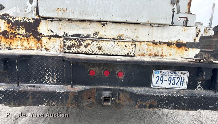 image for item FG1549 2007 Ford F750 utility / service truck