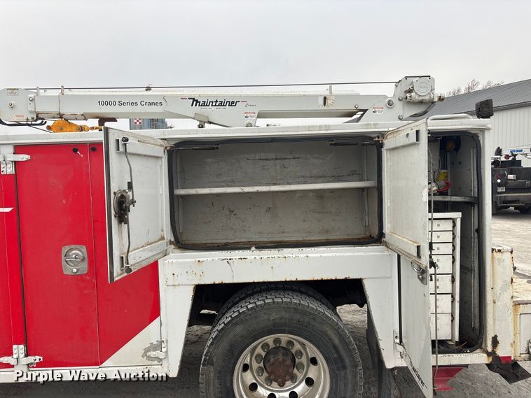 image for item FG1549 2007 Ford F750 utility / service truck