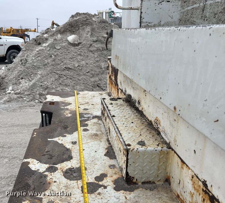 image for item FG1549 2007 Ford F750 utility / service truck