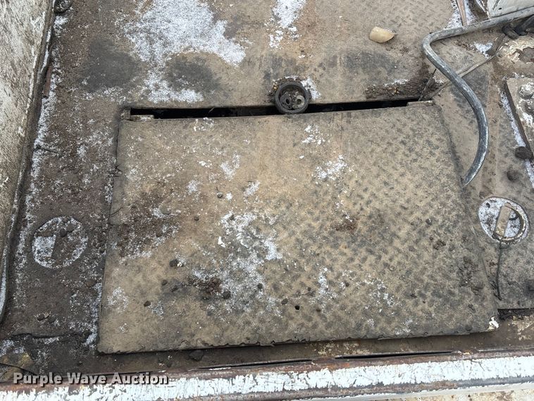 image for item FG1549 2007 Ford F750 utility / service truck